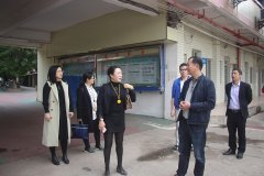 開學(xué)迎檢查，護(hù)航促成長一市教育局到我校檢查開學(xué)工作